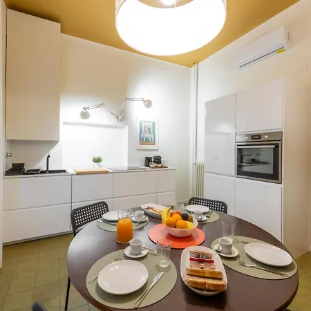 Apartament Ercole Ferrario 12 - Ampio E Luminoso